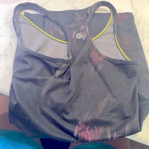 Lululemon athleta